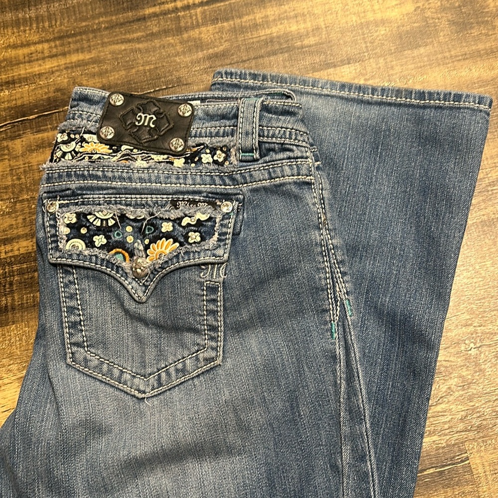 Miss me boot size 32